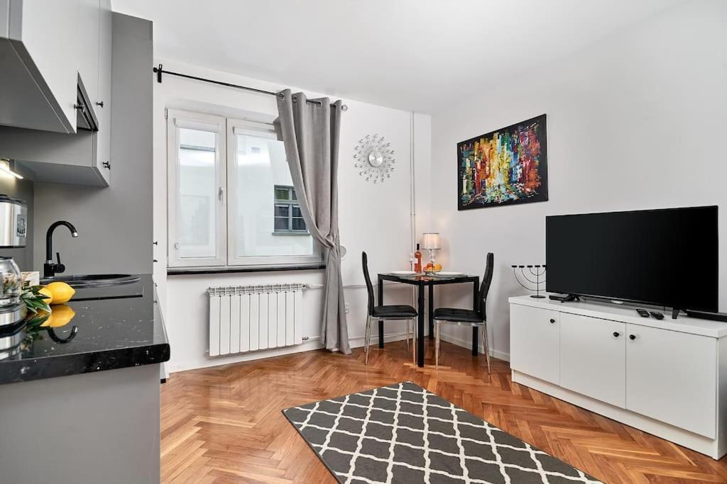 Komfort W Sercu Miasta Wrocław Buitenkant foto